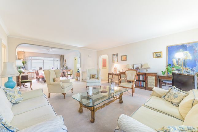 Chelwood House, Gloucester Square... 3 bed flat for sale