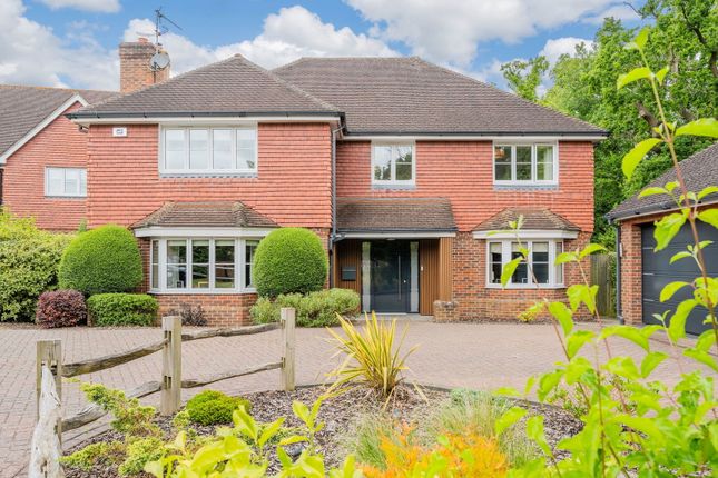 Lane End, Lingfield RH7 5 bed detached house for sale