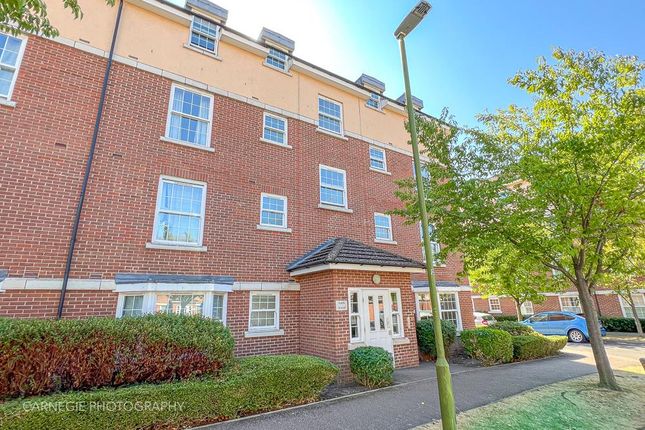 Merrifield Court, Welwyn Garden City AL7 2 bed apartment for sale