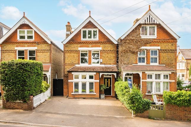 4 bed detached house