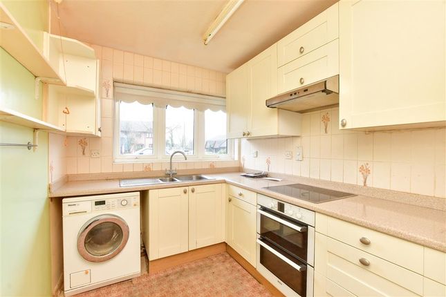 2 bed semi-detached bungalow