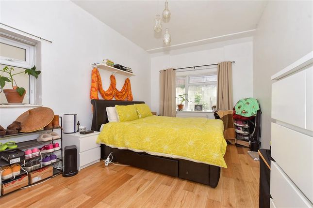 1 bed flat