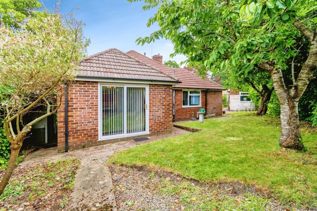 2 bedroom detached bungalow for sale