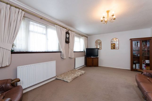 Portmeers Close, Walthamstow, London... 4 bed house for sale