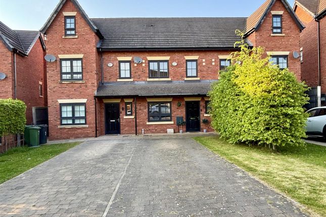 3 bedroom mews property for sale