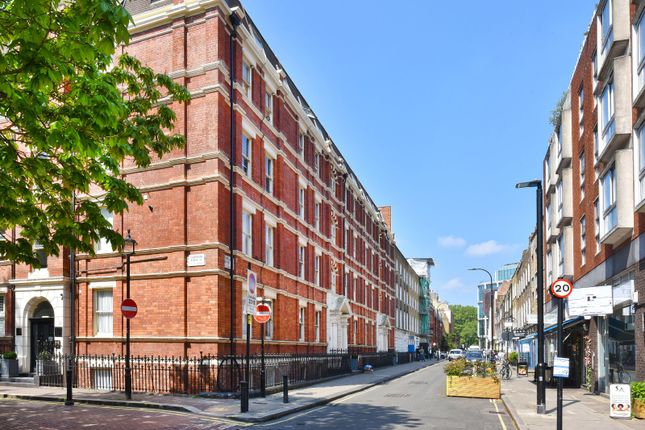Carlton House 2 bed apartment for sale