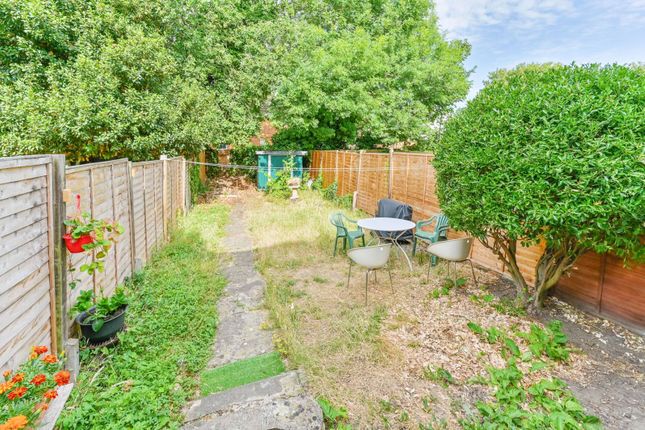 Bensham Lane, Thornton Heath, CR7 3 bed terraced house for sale