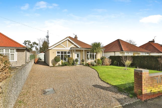 2 bed detached bungalow