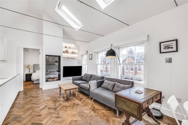 Cranbury Road, Fulham, London, SW6 2 bed house for sale