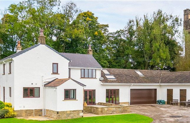 Hollins Bank Lane, Steeton, West... 6 bed detached house for sale