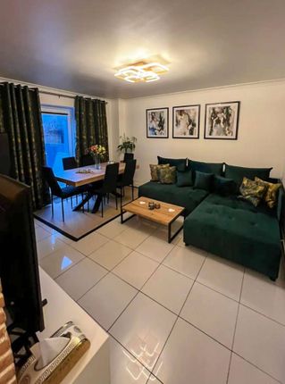 Taffy's How, Mitcham, CR4 1 bed maisonette for sale