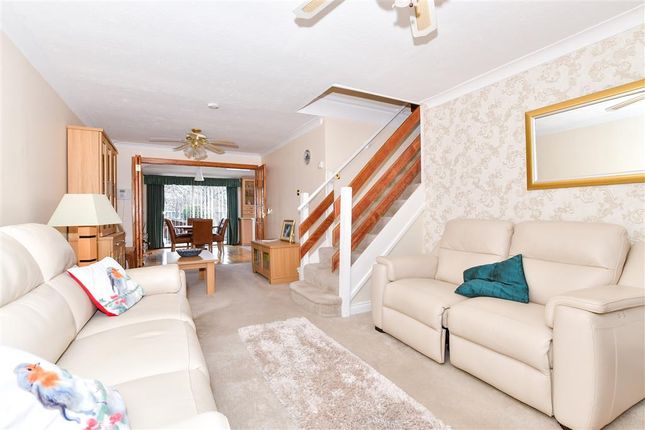 3 bed detached house