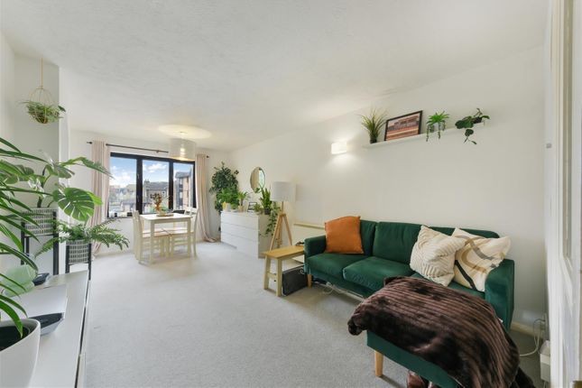 Pelham Road, Wimbledon SW19 2 bed flat for sale