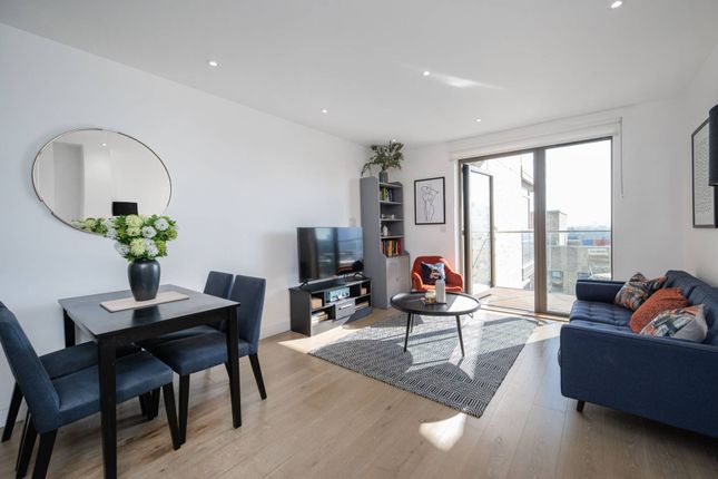 Vega House, Hemming Street, Bethnal... 1 bed flat for sale