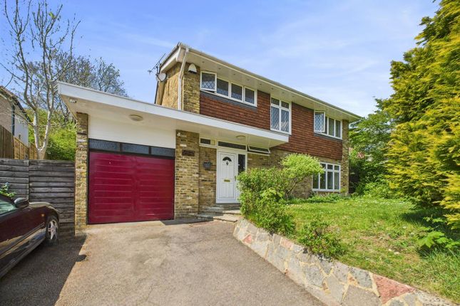 Church Lane Avenue, Coulsdon CR5 3 bed detached house for sale