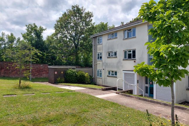 2 bed flat