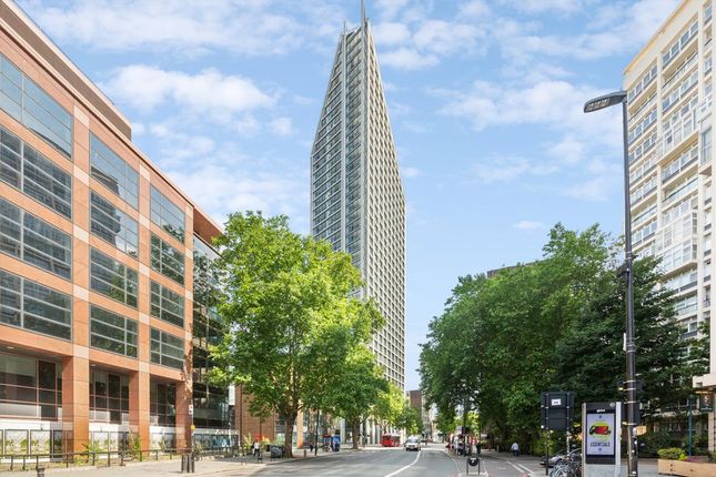 Southwark Bridge Road, London SE1 1 bed flat for sale