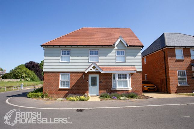 4 bed detached house