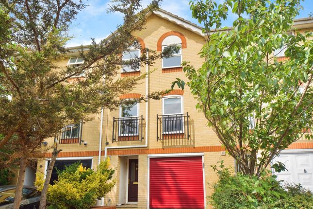 3 bed town house