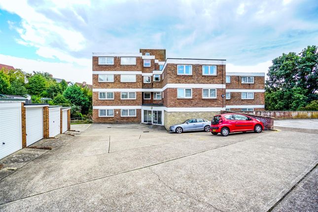 Linton Court, Linton Road, Hastings 2 bed flat for sale