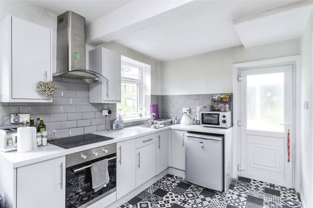 3 bed end terrace house