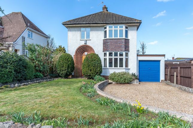 4 bed detached house