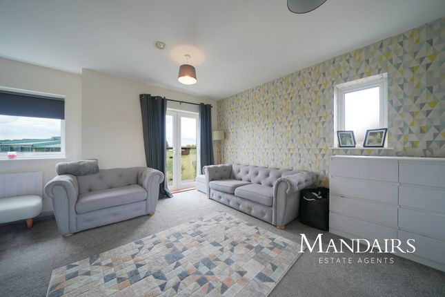 2 bed flat