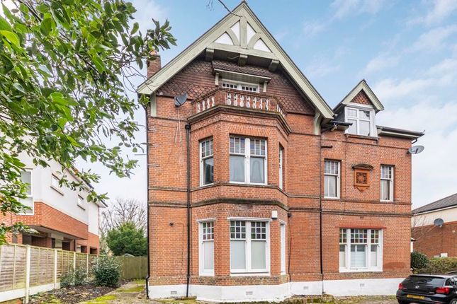 22 Carlton Road, Sidcup 2 bed flat for sale