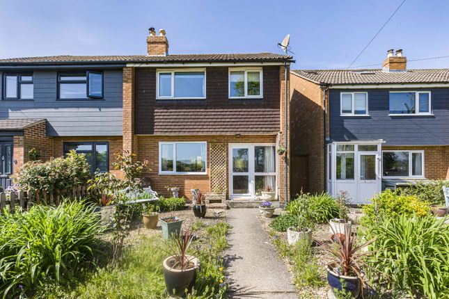 Asquith Road, Leckhampton... 3 bed semi
