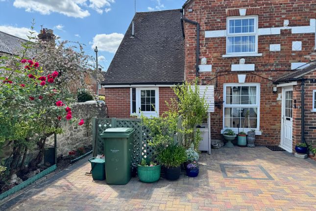 1 bedroom end of terrace house for sale