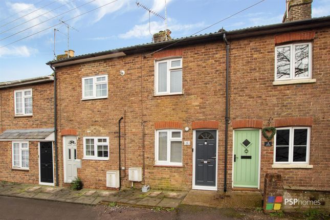 Freeks Lane, Burgess Hill 2 bed terraced house for sale