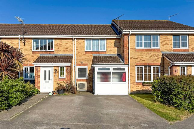 Linnet Close, Littlehampton, West Sussex 2 bed terraced house for sale