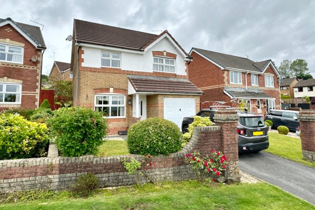 St Andrews Drive, Blackwood NP12 4 bed detached villa for sale