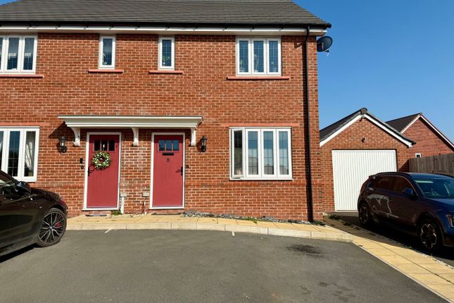 Admiral Road, Holmer, Hereford, HR4 2 bed semi
