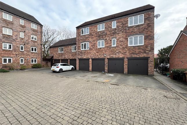 2 bed flat