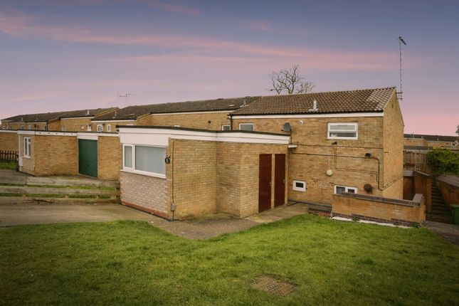 3 bed semi-detached house