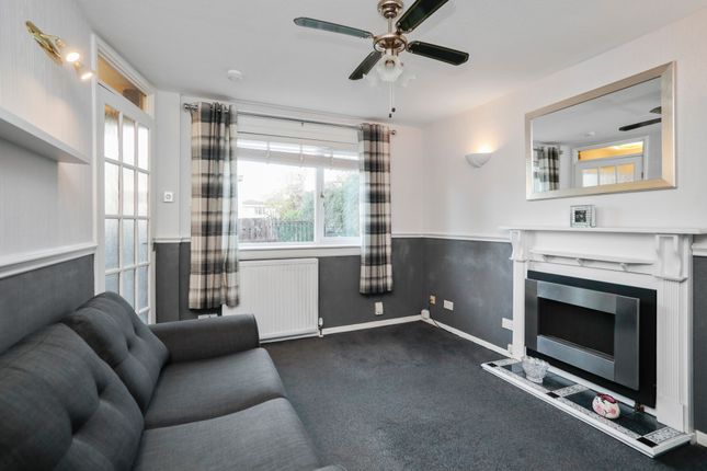 2 bed end terrace house