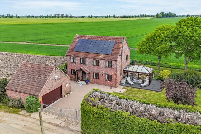 Fen Road, Wiggenhall St Mary... 3 bed detached house for sale