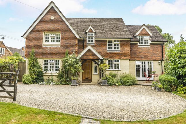 Aspen Close, Guildford, Surrey, GU4 4 bed house for sale