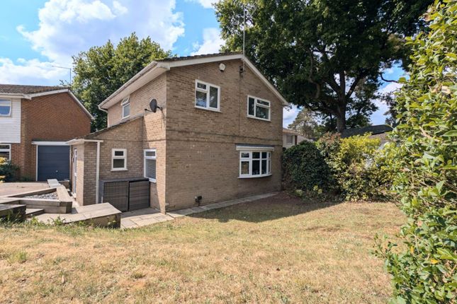 4 bed detached house