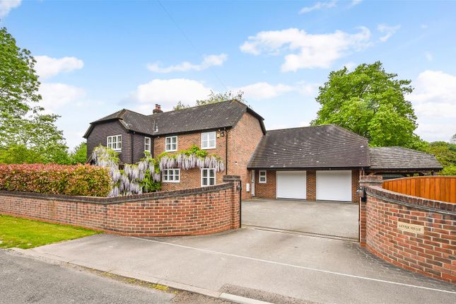 5 bed detached house