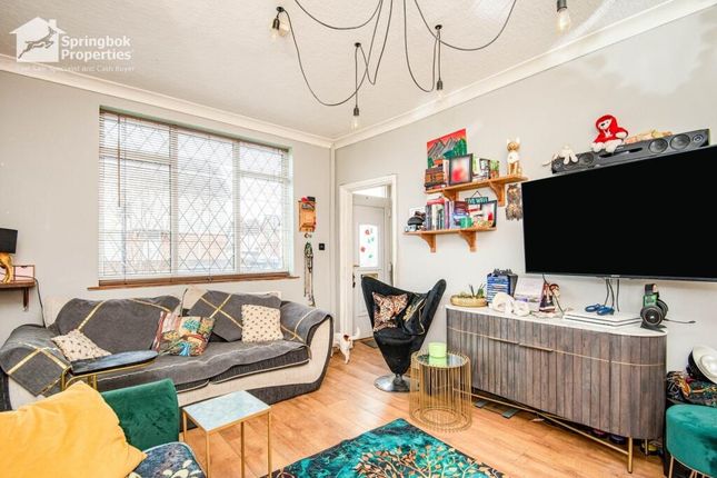 3 bed terraced house