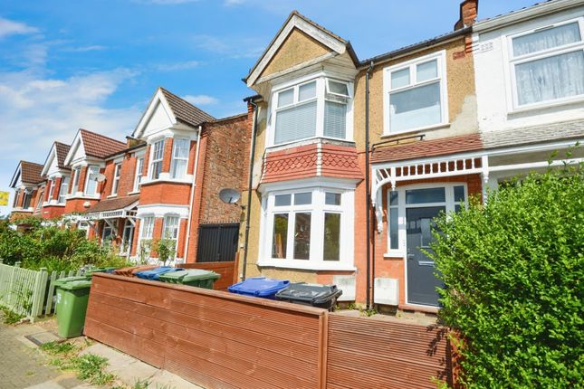 2 bedroom ground floor flat for sale