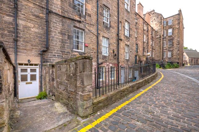 8 Cumberland Street North West Lane... 3 bed flat for sale