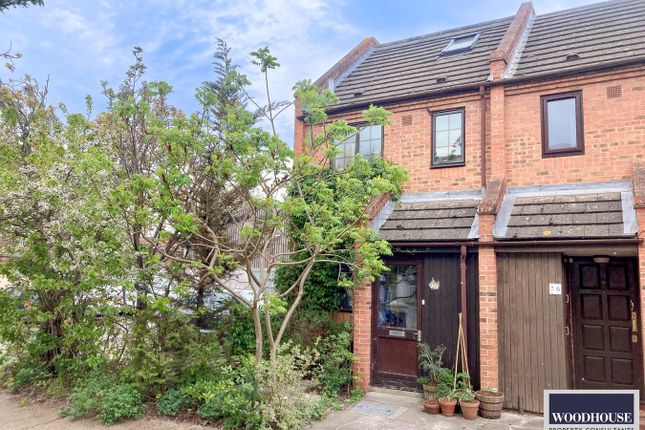 2 bed terraced house