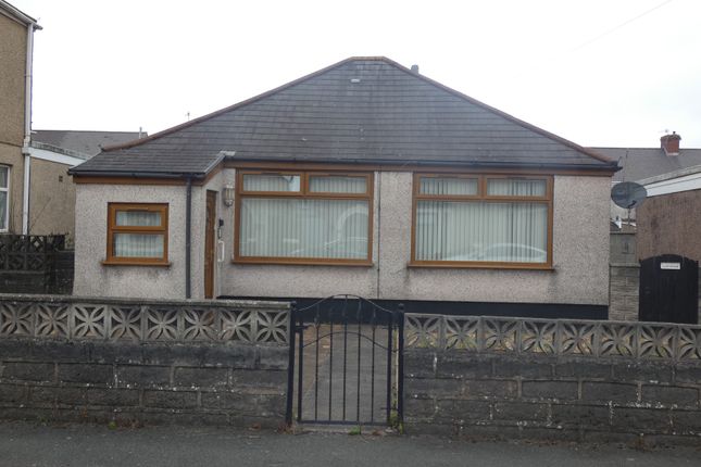 2 bed detached bungalow