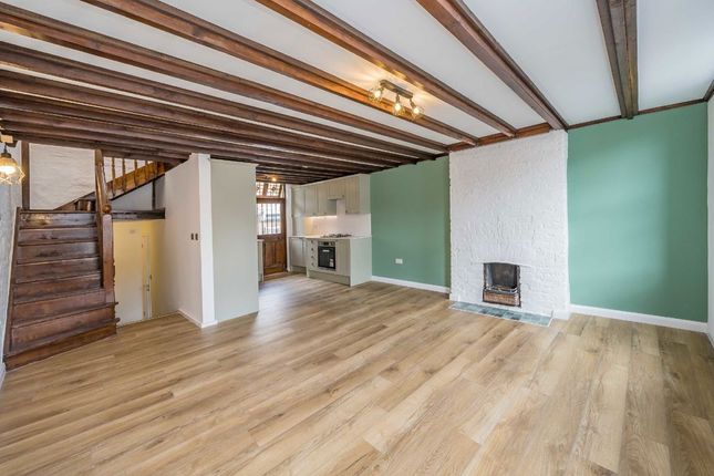 Sandycombe Road, Richmond TW9 3 bed flat for sale