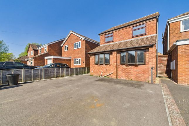 3 bed detached house