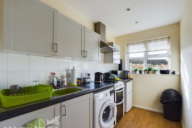 Hawthorn Walk, Tunbridge Wells TN2 1 bed apartment for sale