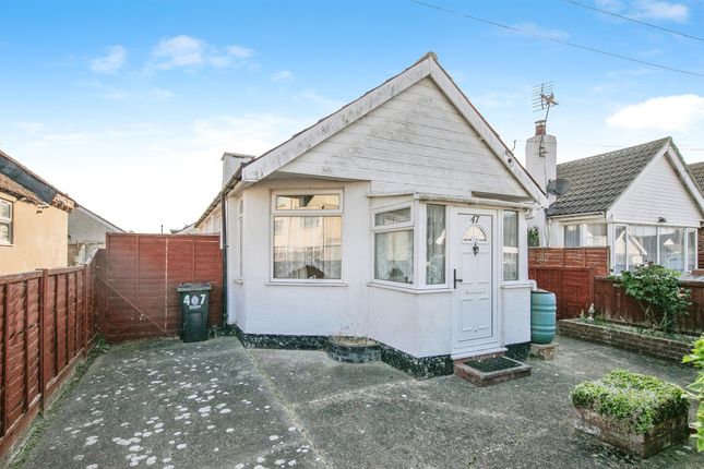 2 bedroom detached bungalow for sale